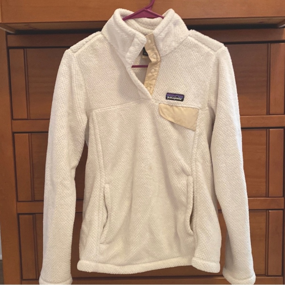 Patagonia Women’s Re-Tool Snap-T Pullover (White)